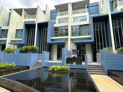Miltonia Close (D27), Terrace #459634731